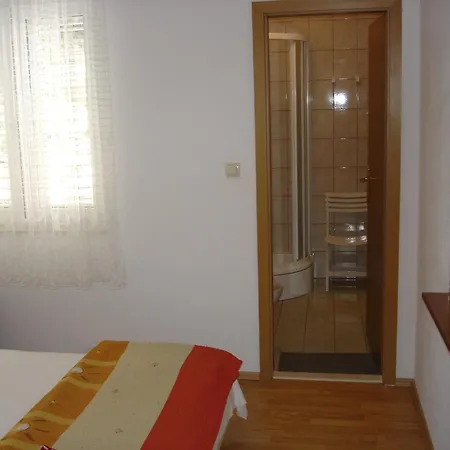 דירה By The Sea Brela, Makarska - 13052 ברלה