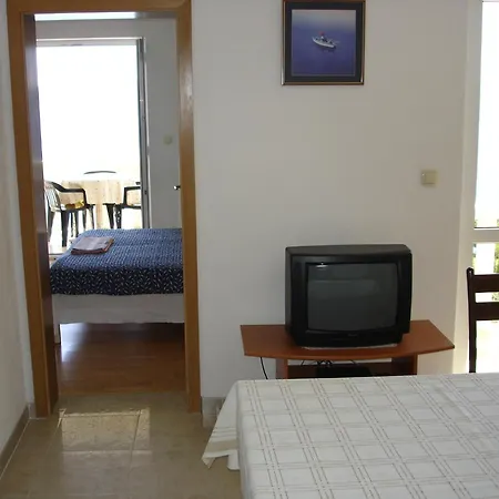 By The Sea Brela, Makarska - 13052